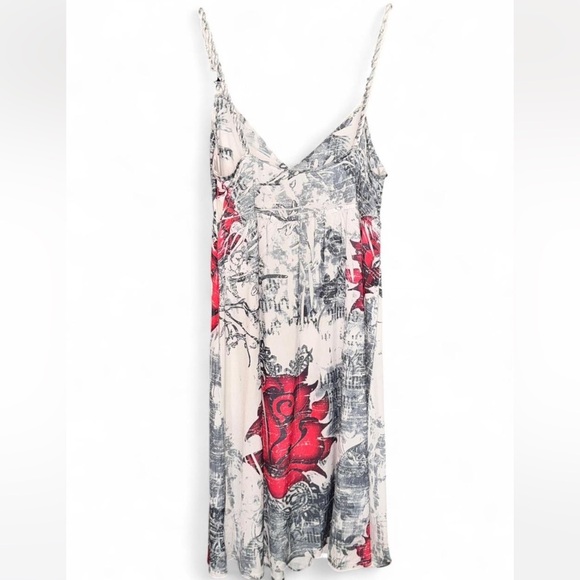 Red and Black Patterned Dress - Picture 4 of 5